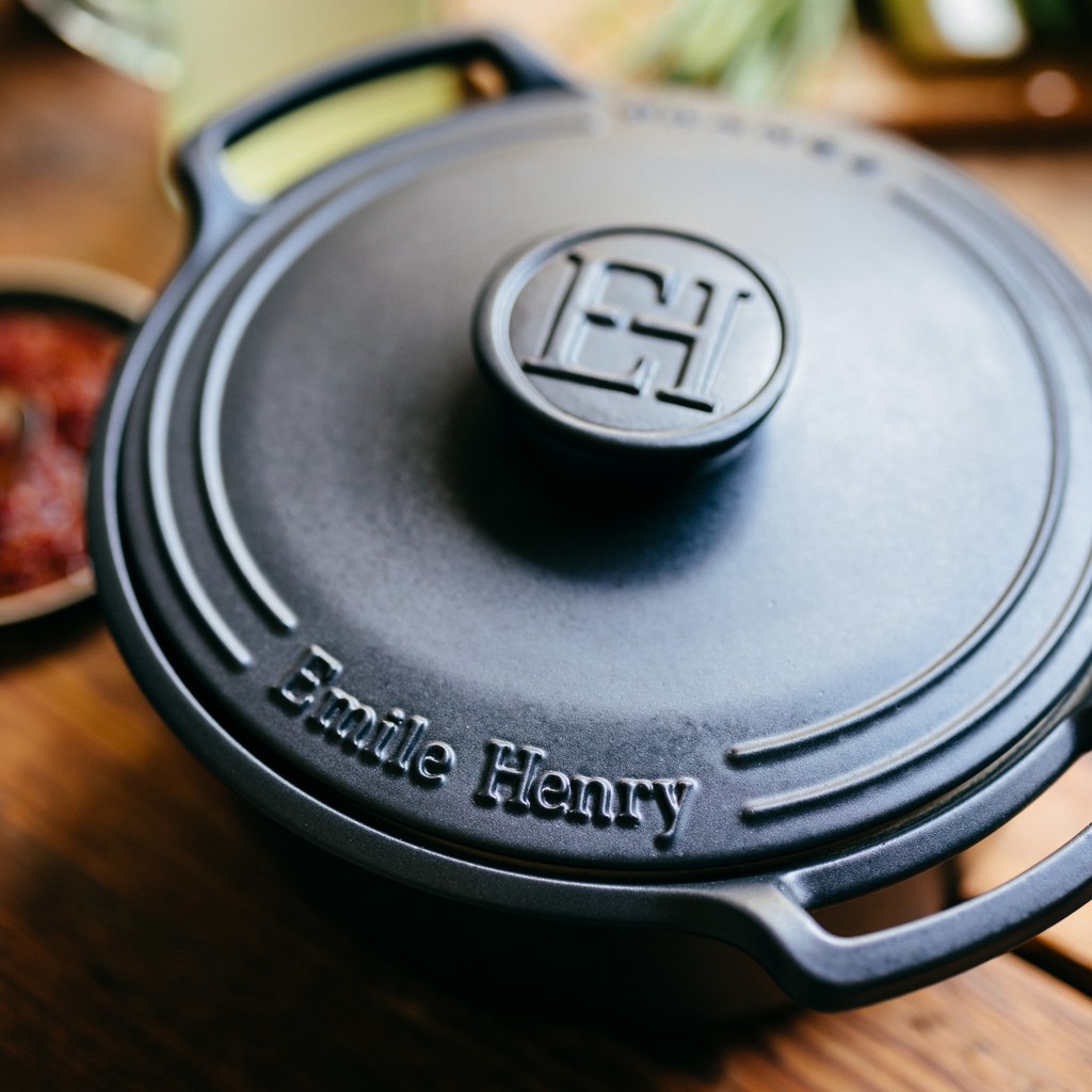 Emile Henry Sublime okrogli keramični Dutch Oven - slika 4