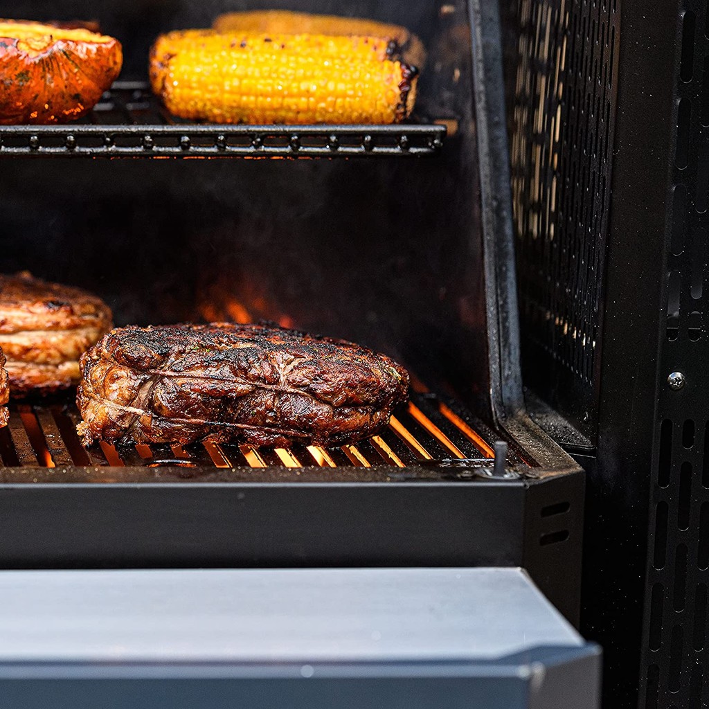 Masterbuilt Gravity Series 800 digitalni žar na oglje, plancha in smoker - slika 6