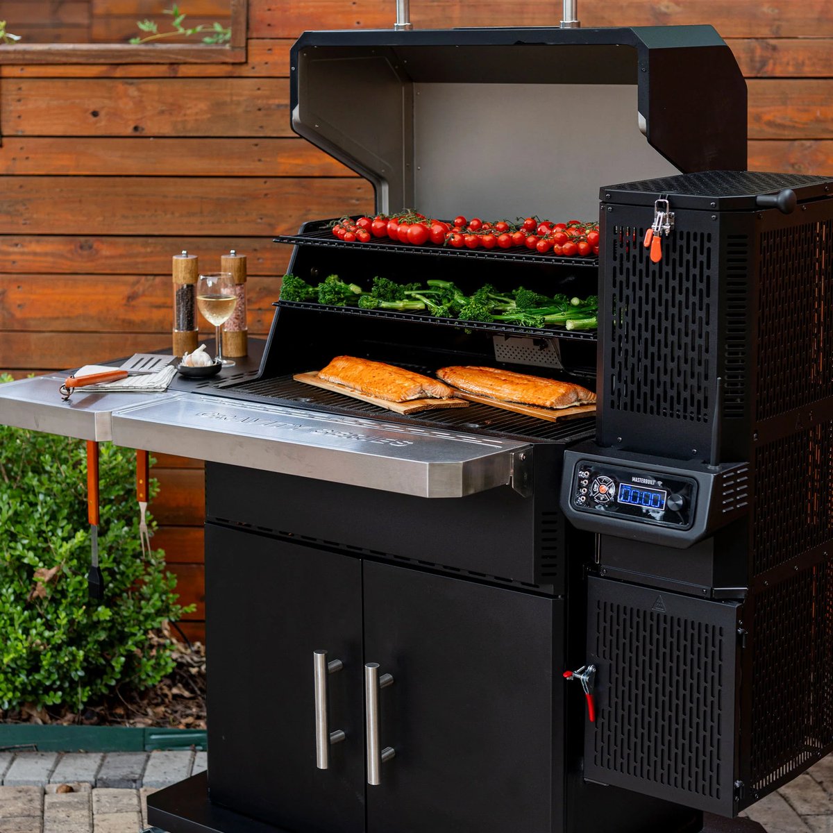 Masterbuilt Gravity Series 1150 digitalni žar na oglje in smoker - slika 6